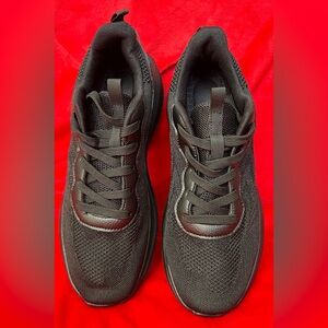 JGAK L.T. Shoes- Black - Size 43 (US Men 9/Women 10)